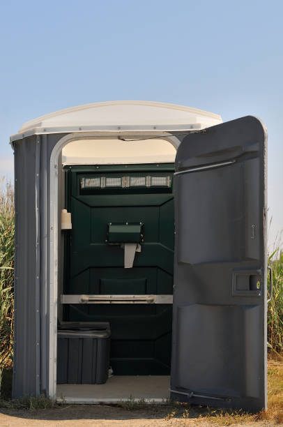 Portable Toilet Options We Offer in Le Sueur, MN